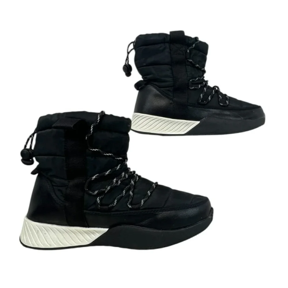 Time & Tru Black Puffy‎ Drawstring Insulated Winter Boot Women's Size 7 NWT